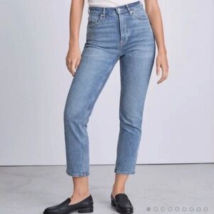 Women’s Everlane Cheeky Crop Jeans - Size 25